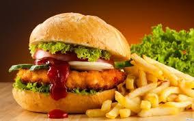 BİR ÖĞÜNDE FAST FOOD TÜKETMEK 2 GÜNLÜK TUZ TÜKETİMİNE BEDEL