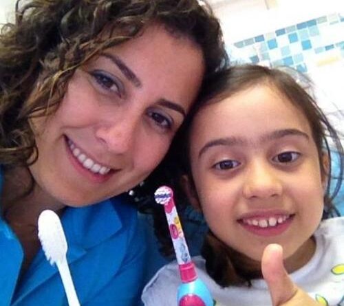 ÇOCUĞUNUZUN DİŞLERİ İÇİN VİCDAN AZABI ÇEKMEYİN! BU ÖNLEMLERİ ALIN!